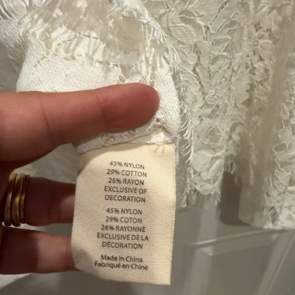 L'AGENCE
Anita Lace Button Up Blouse - Picture 7 of 9